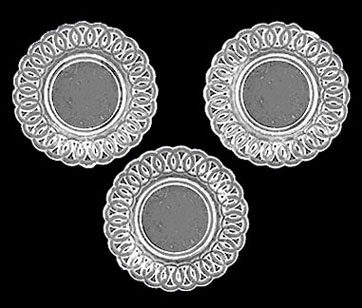 CB153CL - Lace-Edged Plates, 3Pc Crystal Clear