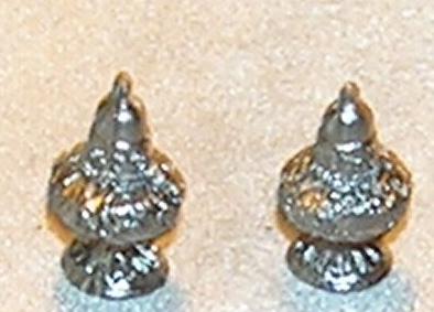 ISL0395 Salt & Pepper/ Silver Color by Island Crafts