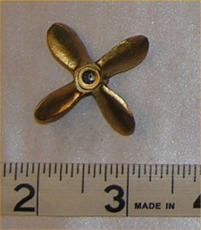 ISL2690 Large Propeller, Gold Color by Island Crafts