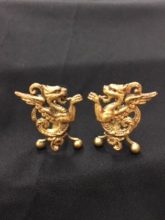 A11 LARGE ANTIQUE GOLD GRIFFON