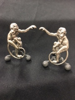 A8 SMALL SILVER MONKEY